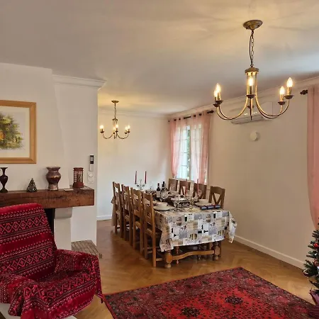 Les Camelias Semesterbostad